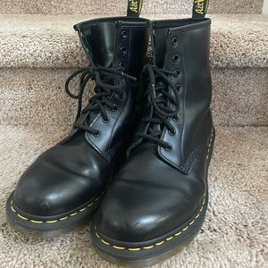 Dr. Martens 1460 Smooth Leather